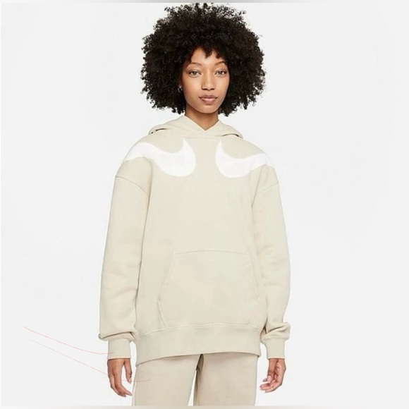 Nike oversized women’s hoodie - size small - Picture 7 of 7